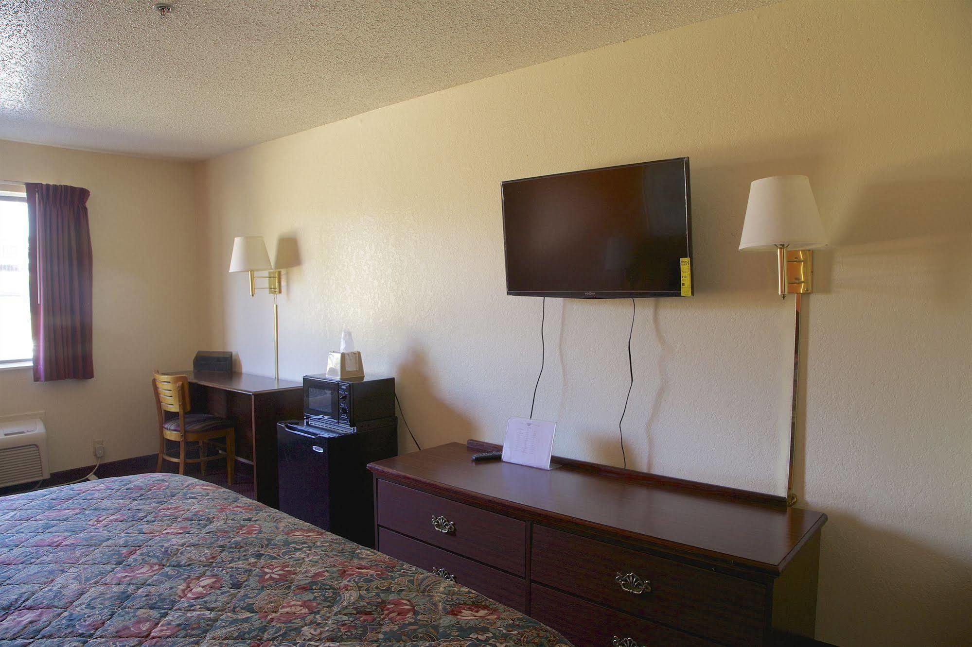 Econo Lodge Inn & Suites McKinney Exterior foto