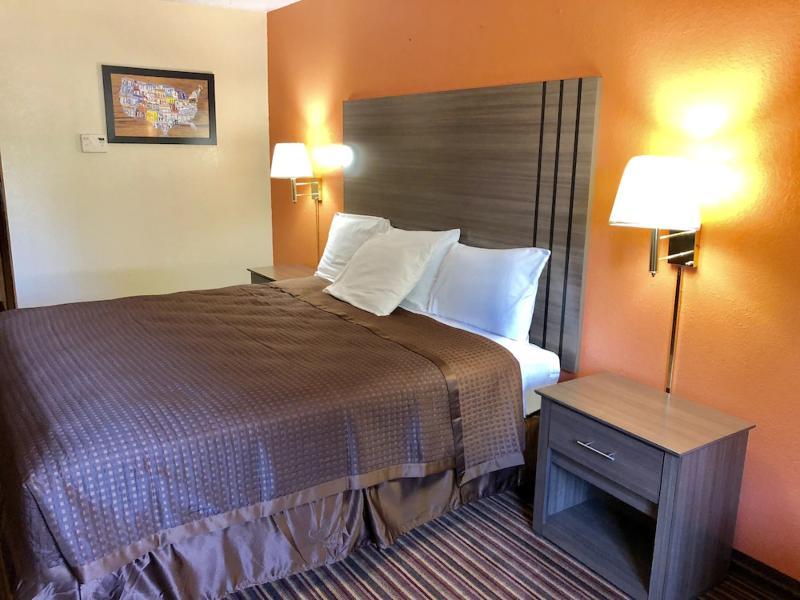 Econo Lodge Inn & Suites McKinney Exterior foto